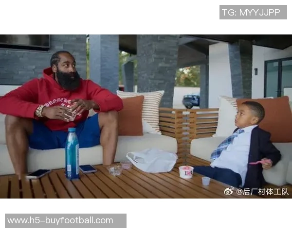 哈登透露家庭喜讯6岁儿子Jace即将迎来弟妹