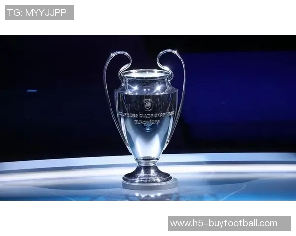 皇萨仁巴黎等队争抢16岁中场艾希霍恩赫塔要价2000万欧元