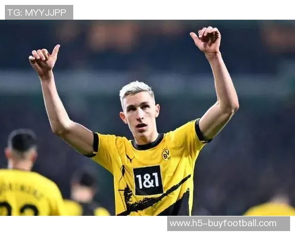 赫韦德斯谈多特魅力与施洛特贝克的成长挑战